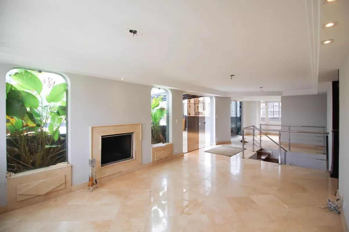 Condomínio Edifício Mirella