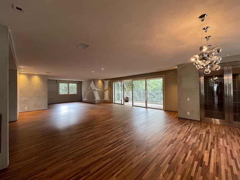 Condomínio Edificio Villa Adriana - foto de fundo