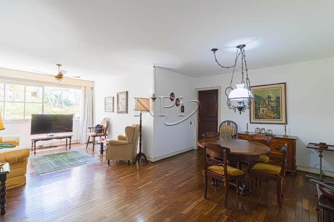 Condomínio Mansão La Bruyere - foto de fundo