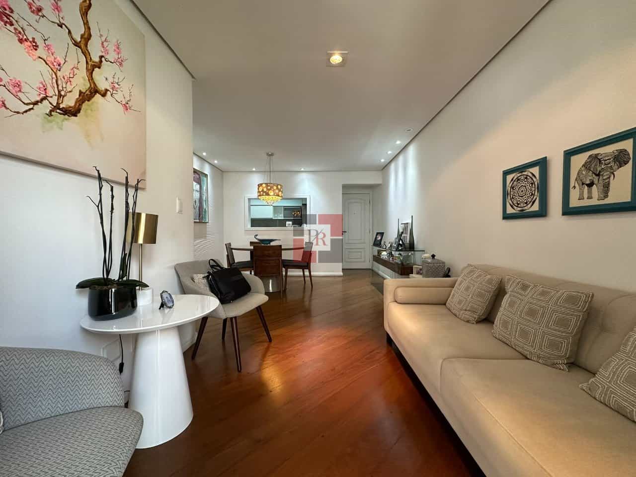 Condomínio Maison George  - foto de fundo