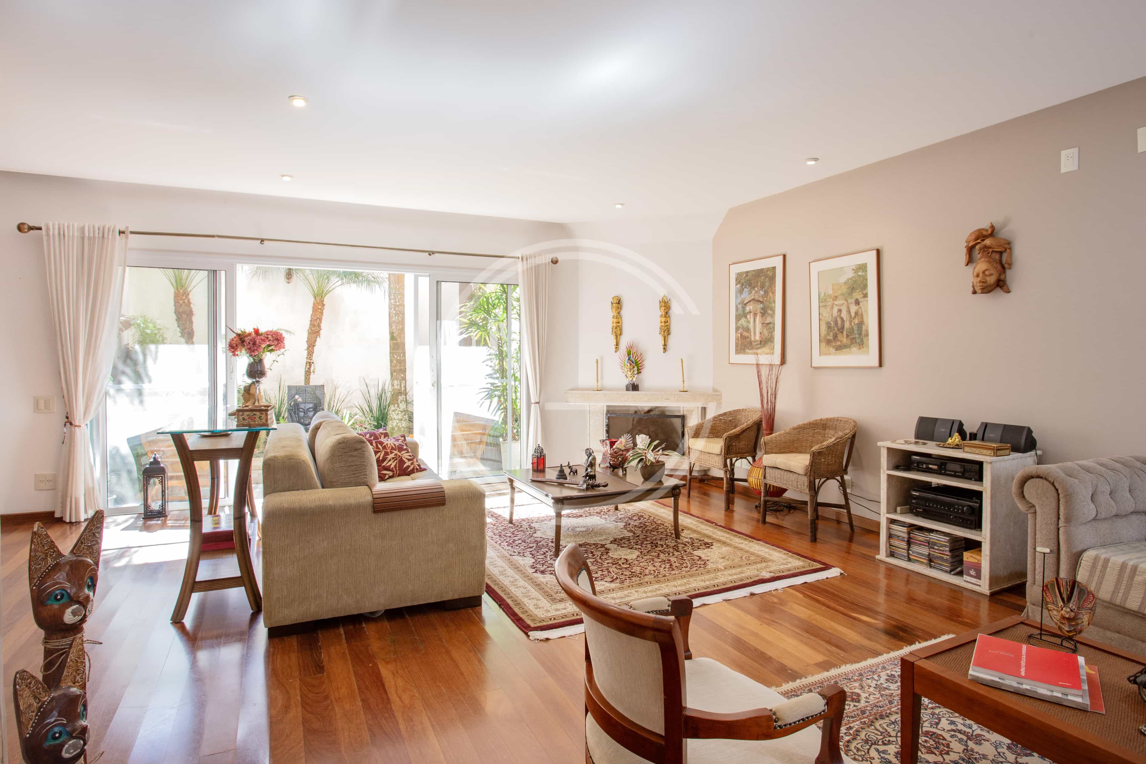 Condomínio Monte Rey - foto de fundo