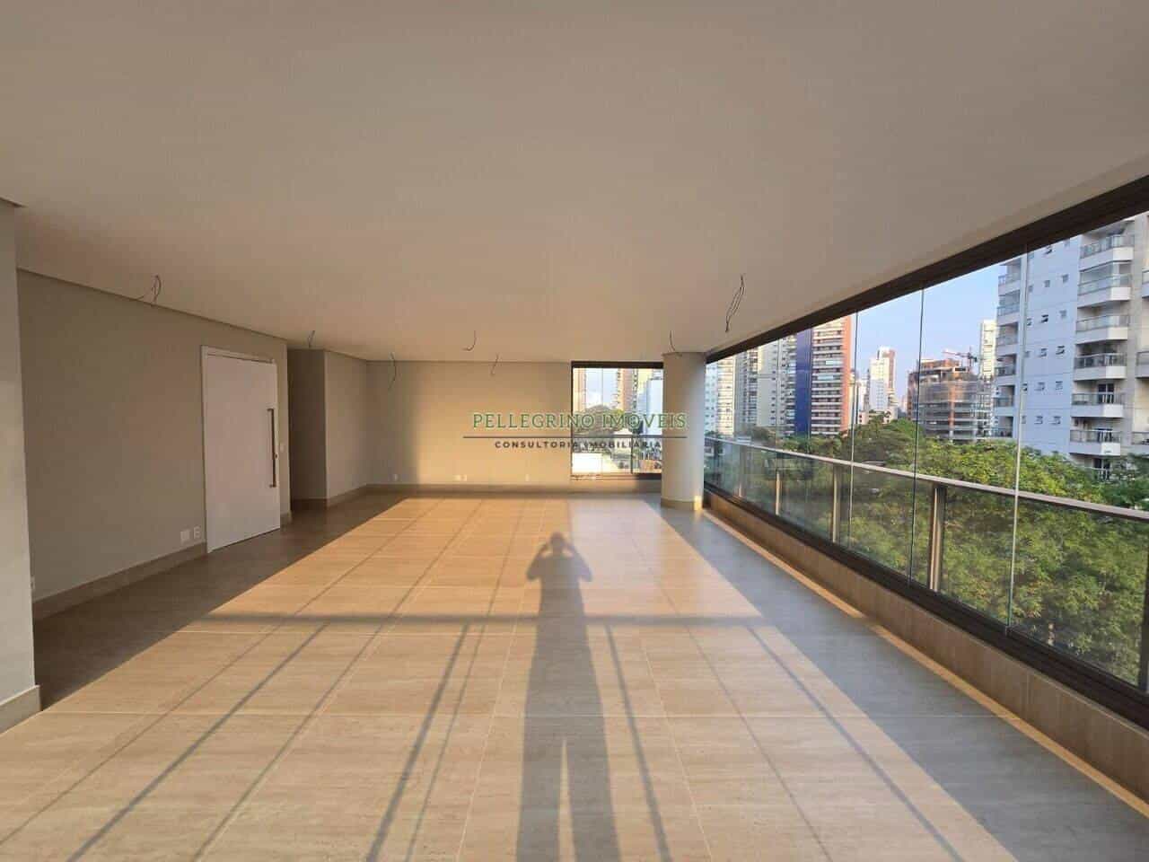 Condomínio Laidspoli - foto de fundo