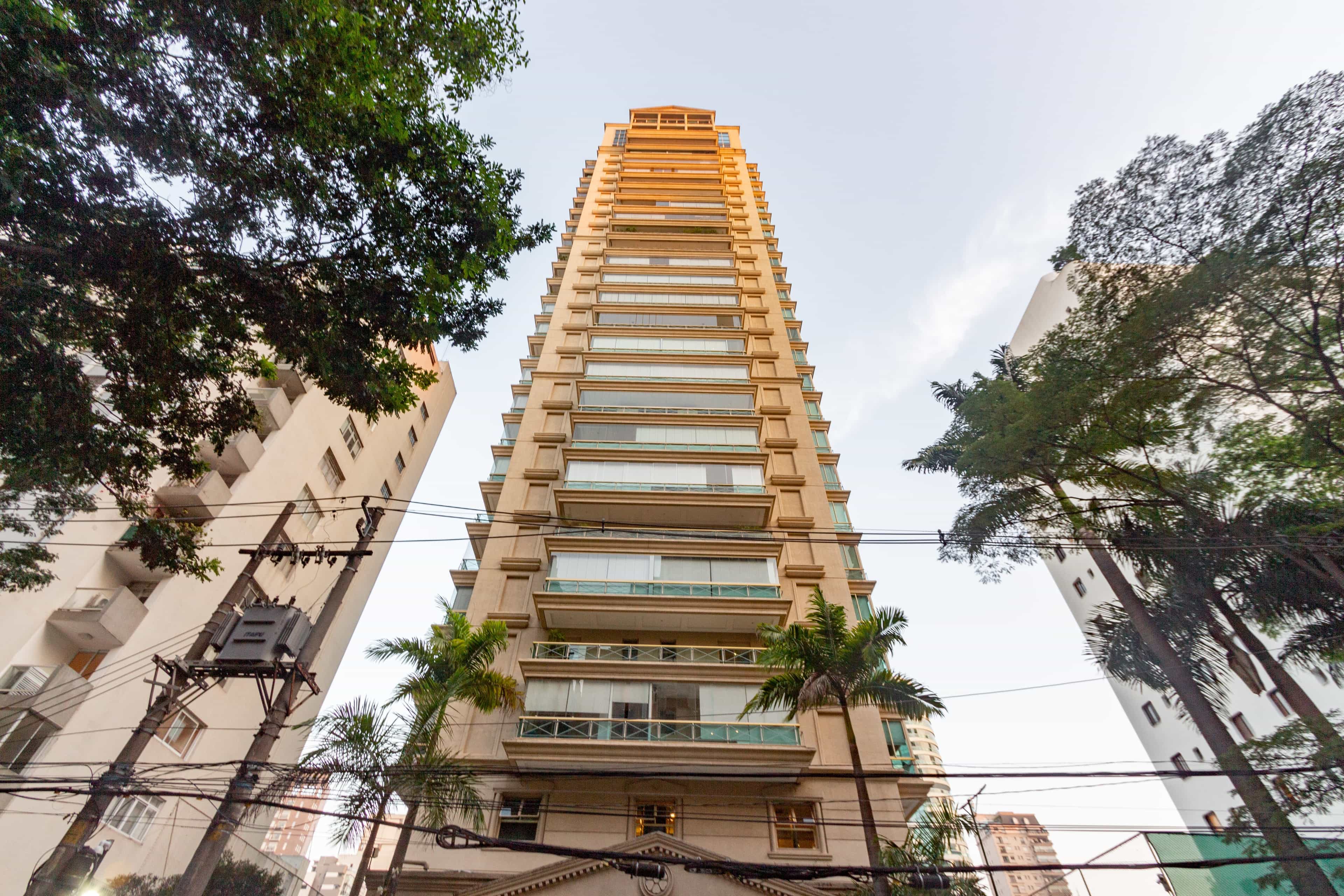 Condomínio Edifício Palazzo Reale - foto de fundo