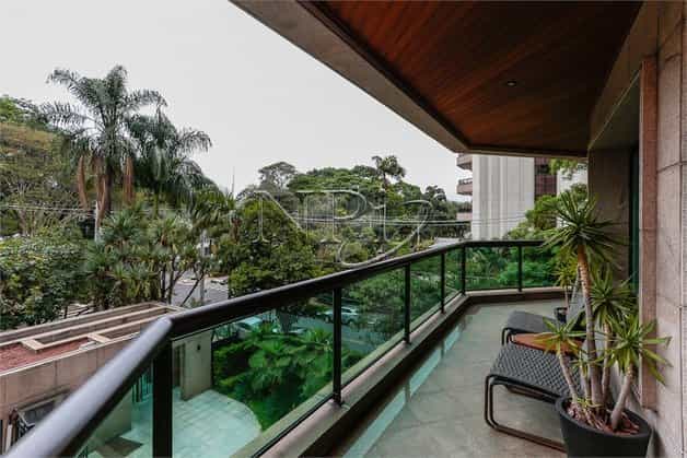 Condomínio Edificio Saint Hilaire - foto de fundo