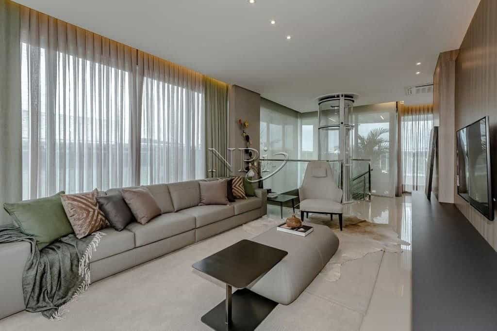 Condomínio Brava Home Resort Itajaí Cobertura - foto de fundo