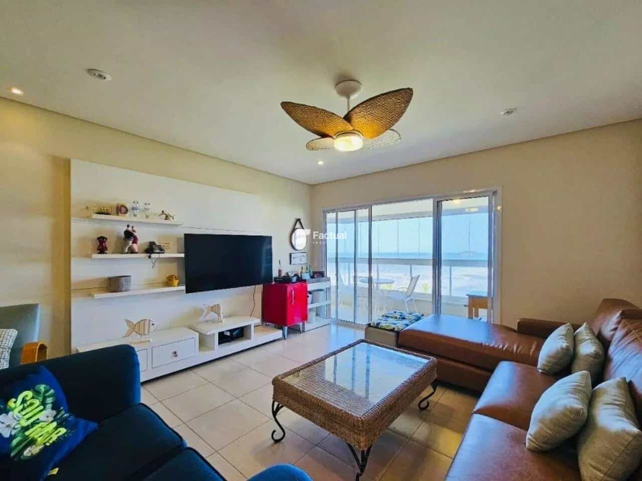 Condomínio Ball Harbor - foto de fundo