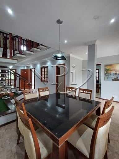 Condomínio Casa Altos da Serra 2 - foto de fundo