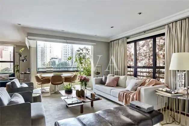 Condomínio Avenida Horácio Lafer 593 - foto de fundo