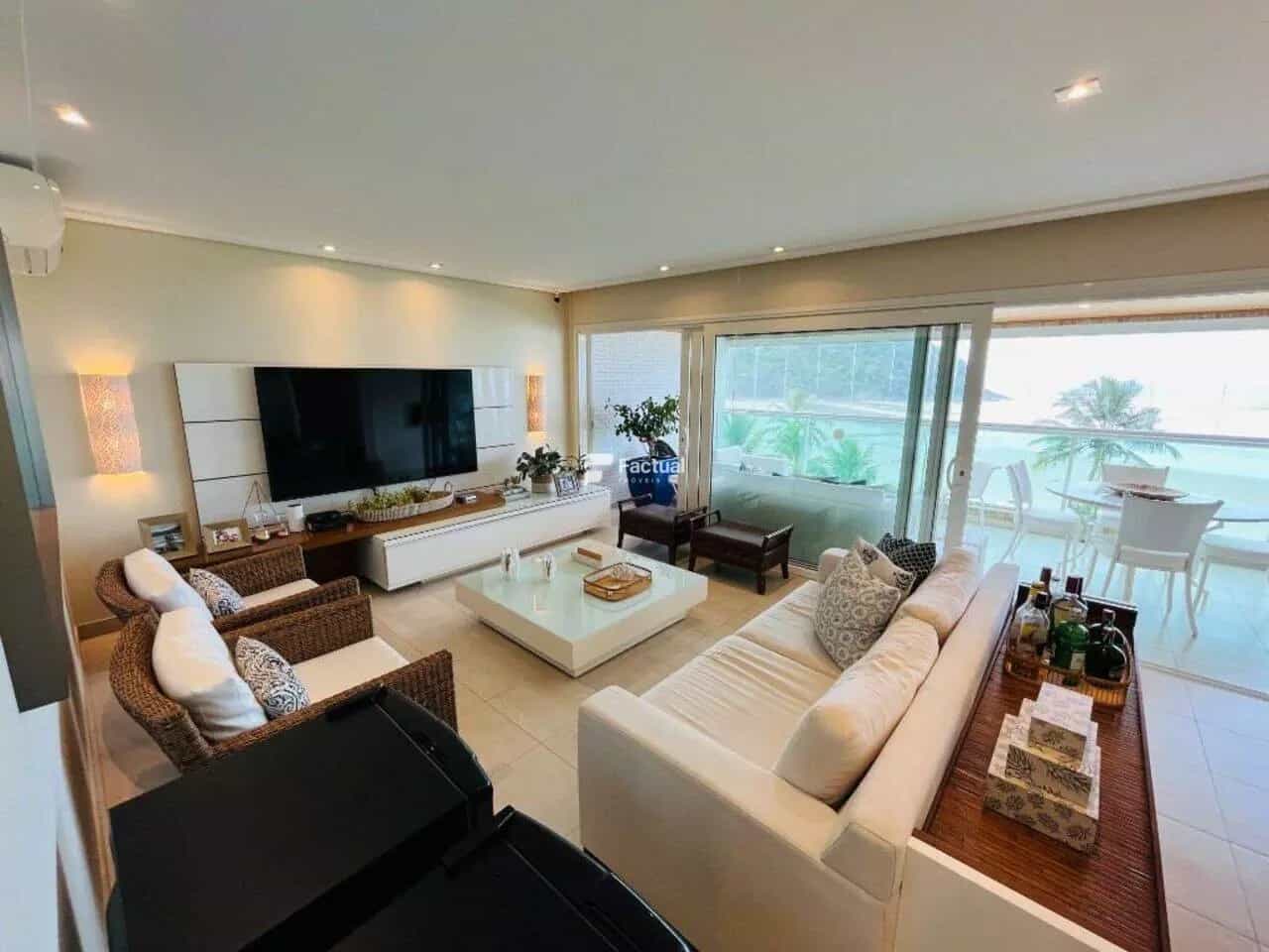 Condomínio Front View Riviera - foto de fundo