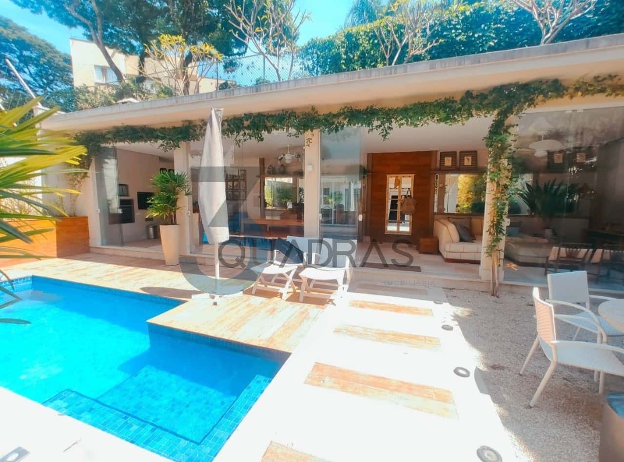 Casa com 5 quartos em Alto De Pinheiros, São Paulo — casa a venda no alto de pinheiros - foto 1
