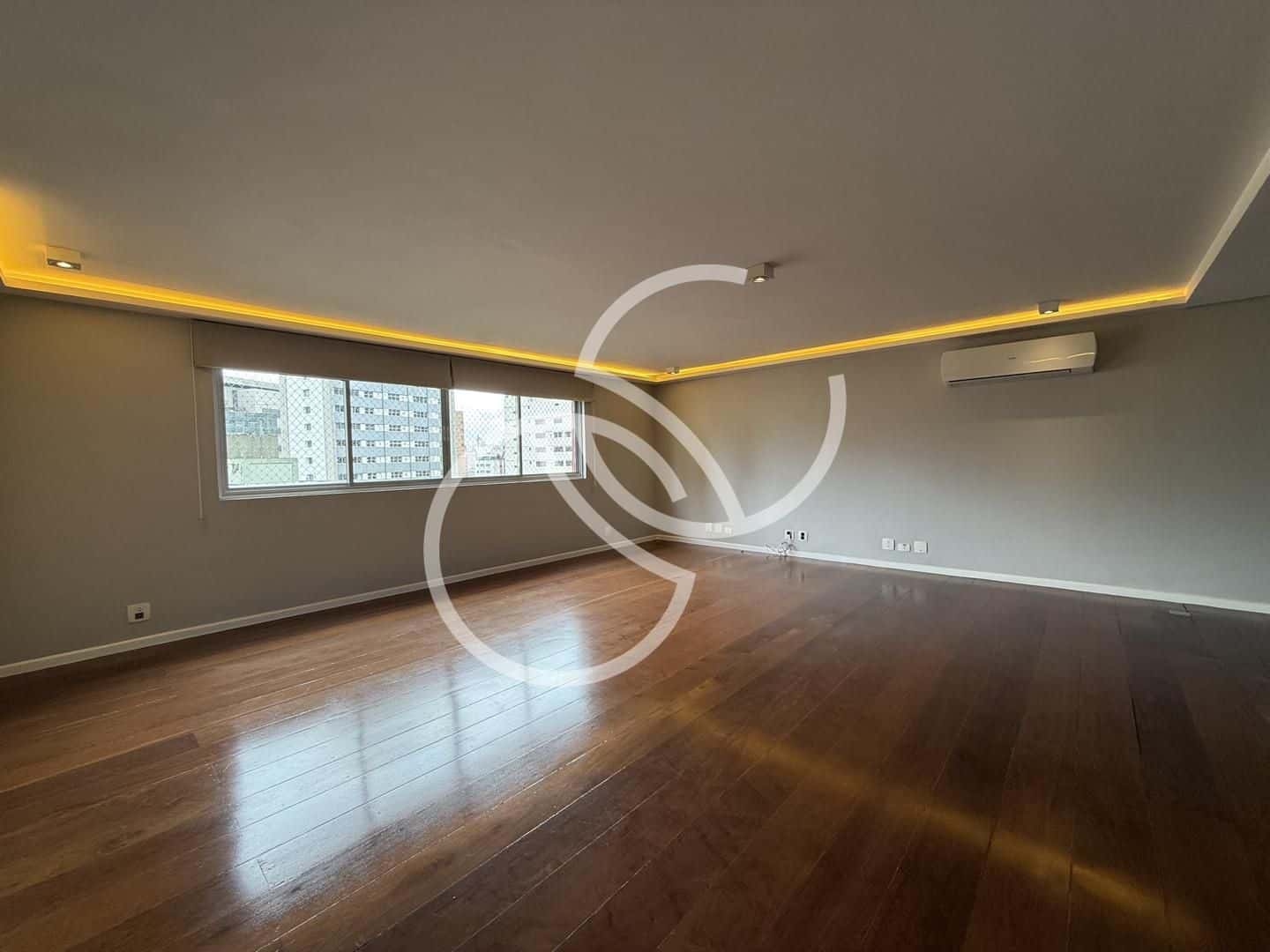 Apartamento com 3 quartos no Itaim Bibi, São Paulo — Edifício Taormina - foto 1
