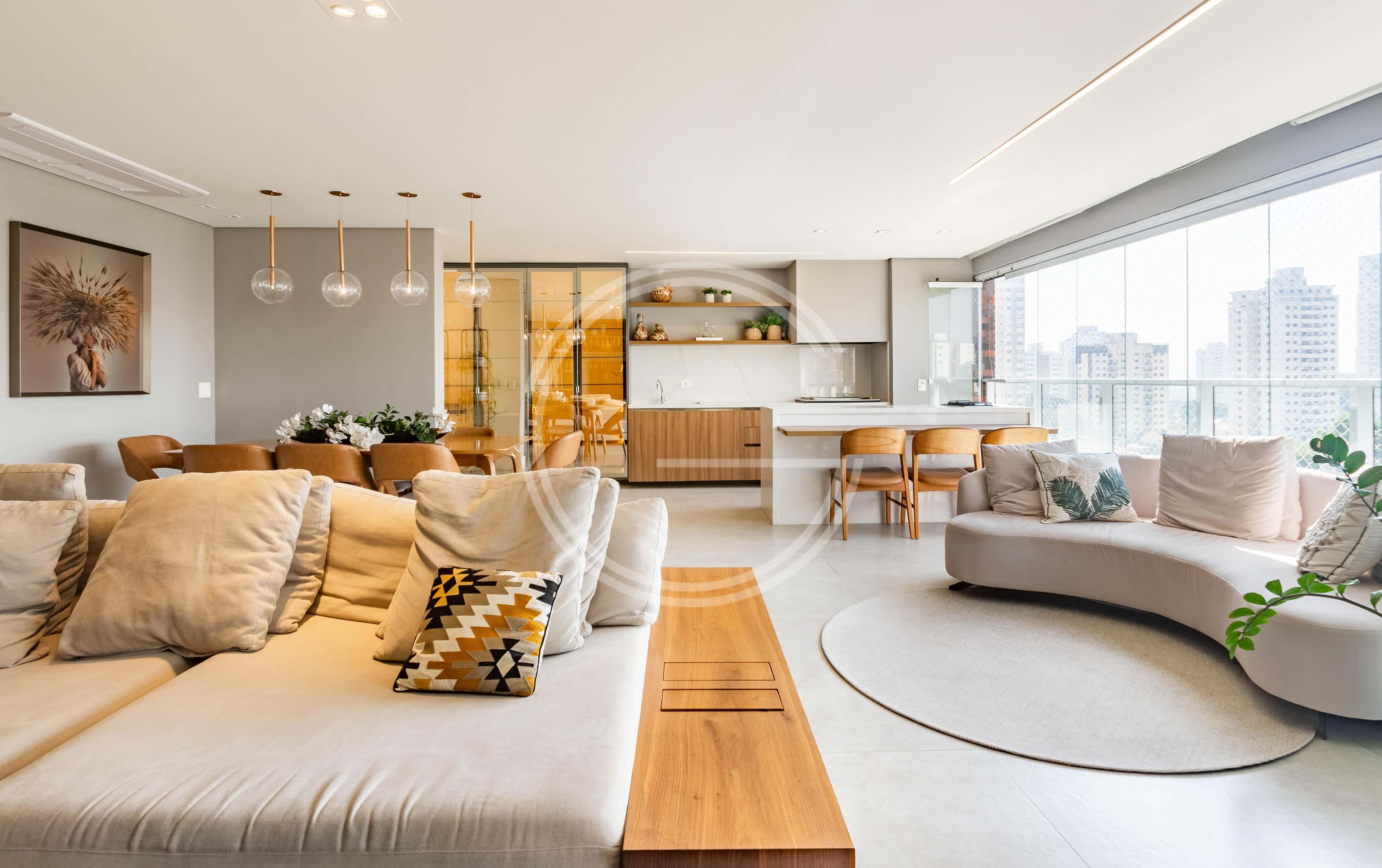 Clock Vila Romana Exto