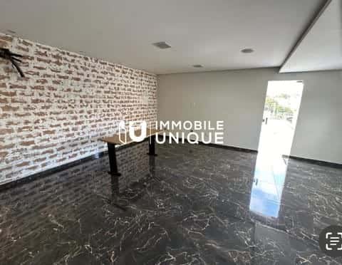 Prédio Comercial Quarta Parada - imagem 3