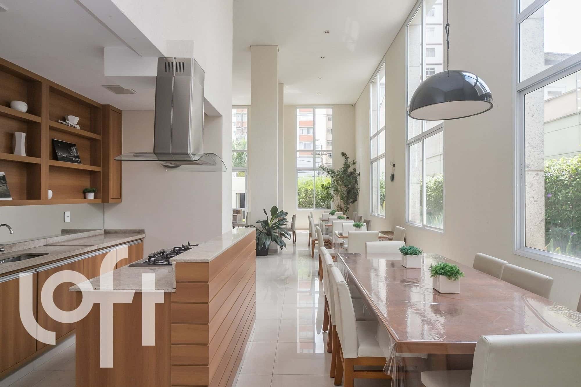 Two Pinheiros - imagem 3