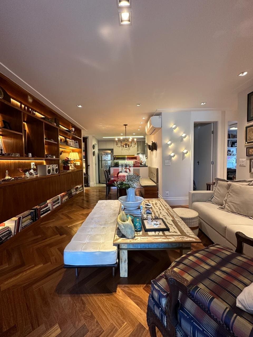 Condomínio Madrigal Alto de Pinheiros - foto principal