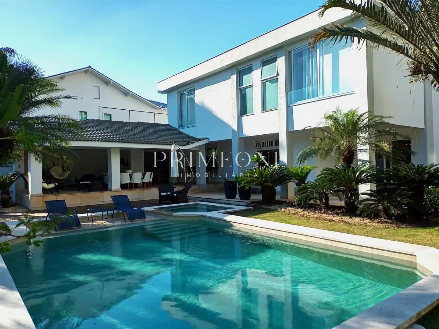 Casa a Venda Condomínio Malibu