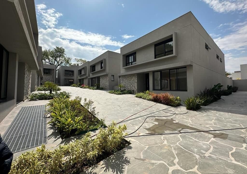 Casa em Condomínio Hipica Max 