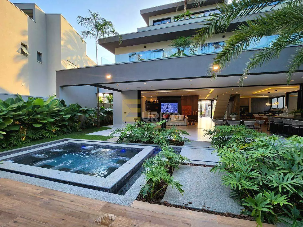 Casa de Luxo a Venda em Riviera