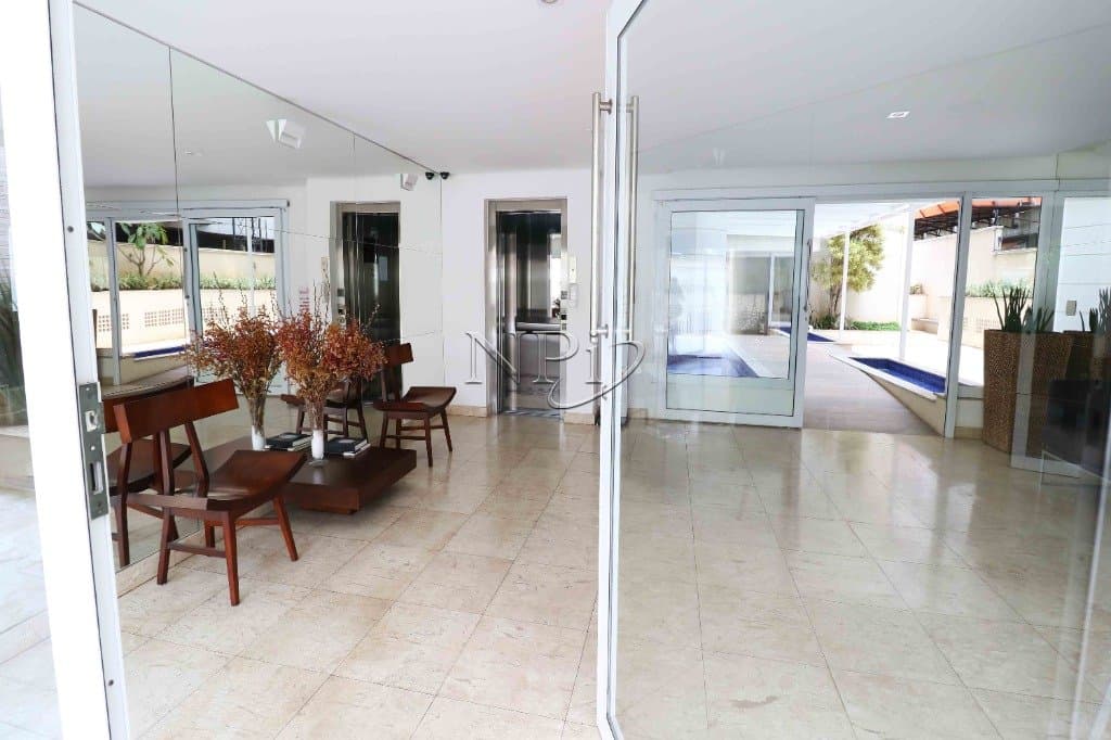 Cristal Pinheiros