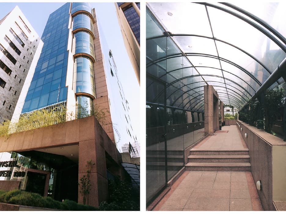 Crystal Tower Comercial Offices