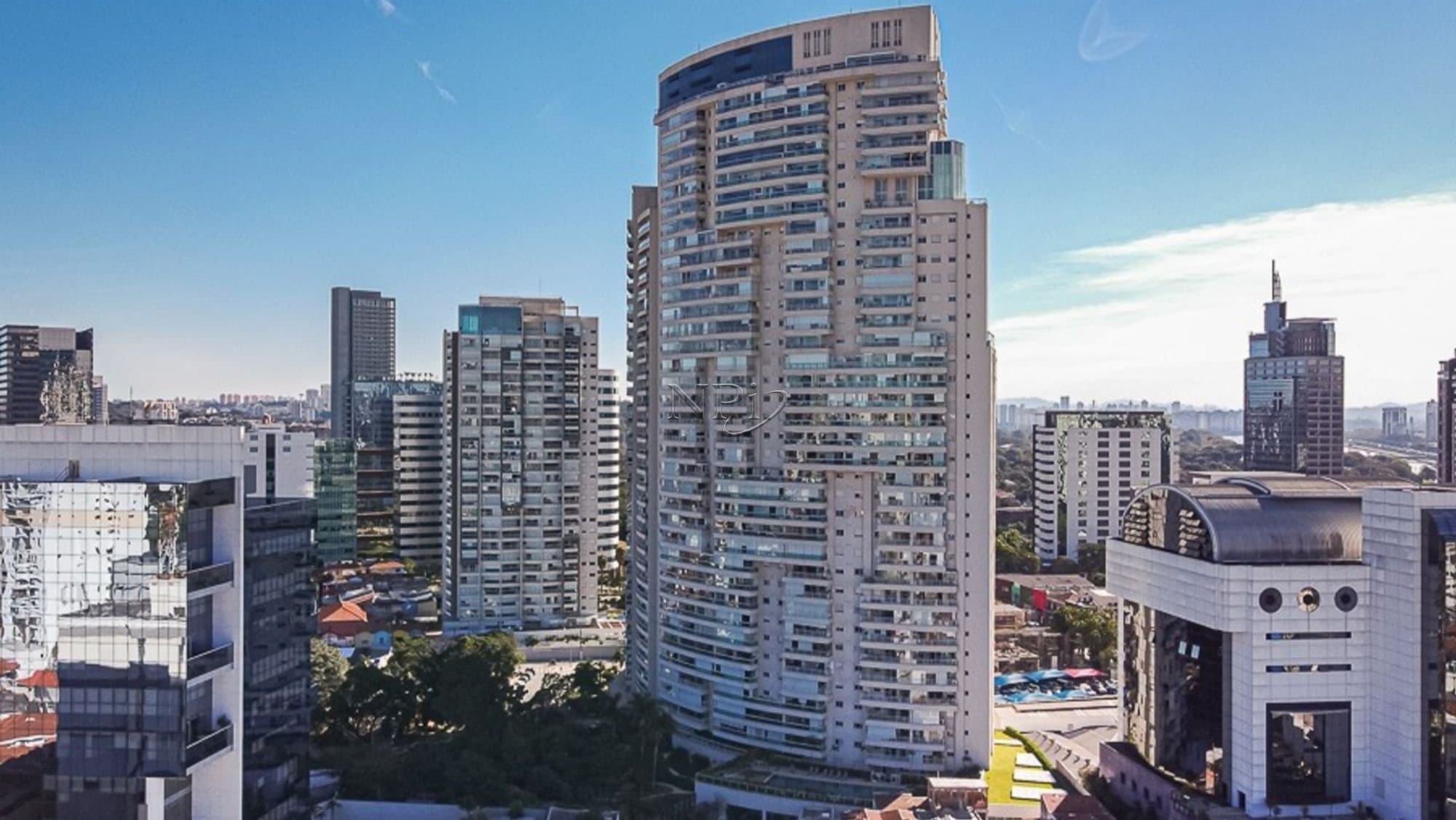 Thera Faria Lima Pinheiros Residence