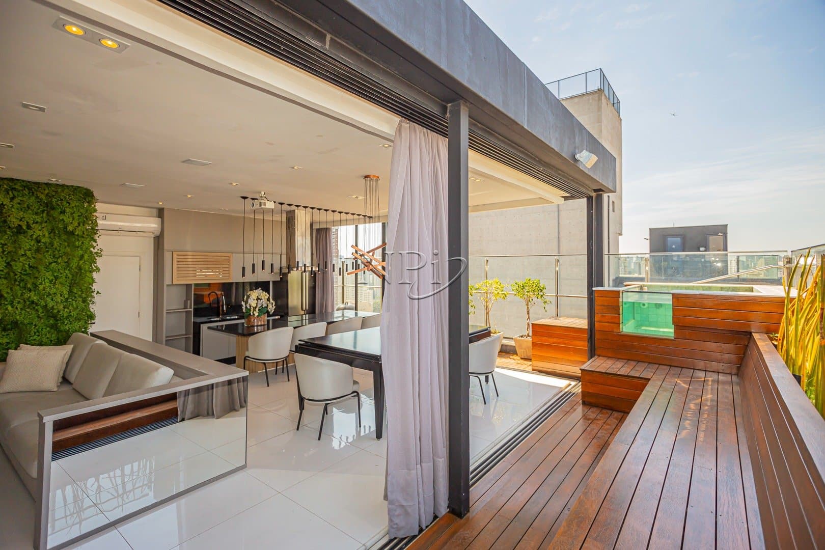 Forma Itaim Cobertura Duplex