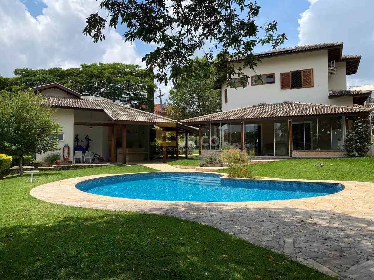 Condomínio Vista Alegre Sede Condomínio Vista Alegre Sede - foto principal