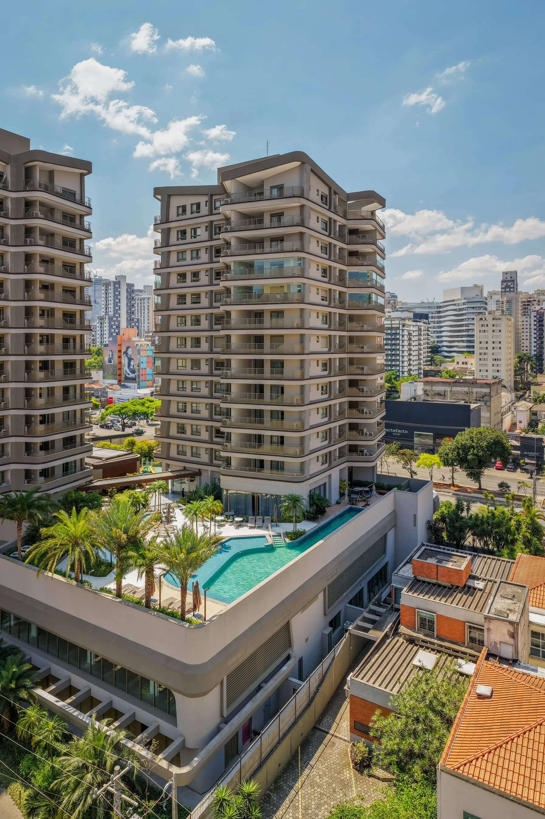 Aero By Pininfarina  Aero By Pininfarina  - foto principal