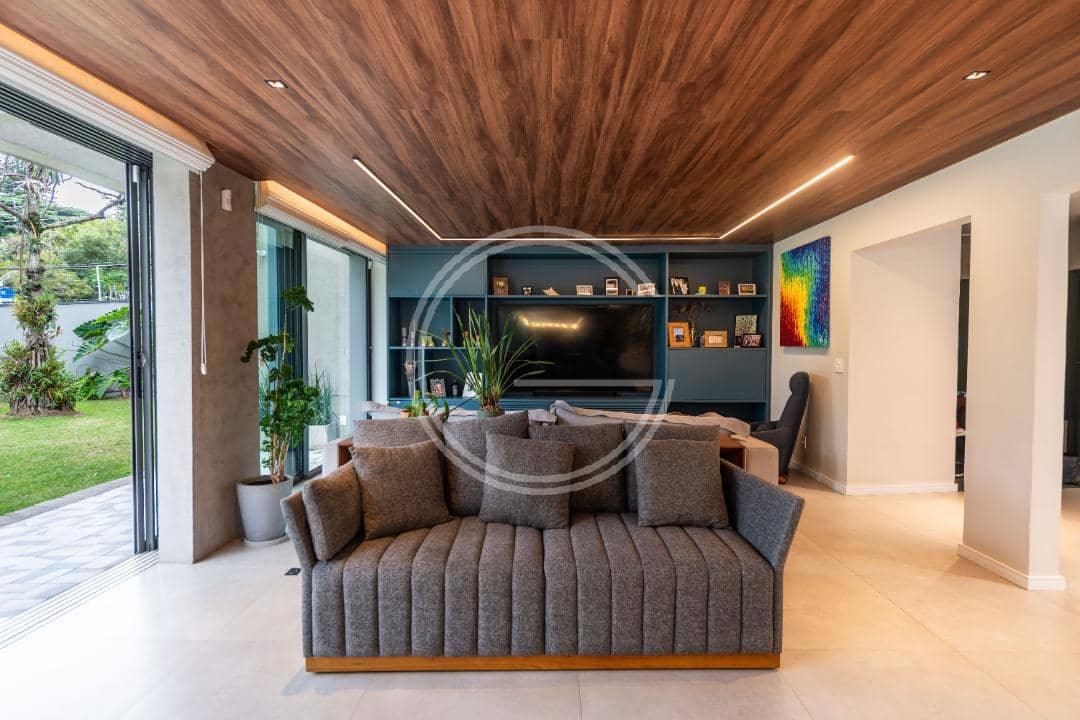 Casa a Venda em Pinheiros Casa a Venda em Pinheiros - foto principal