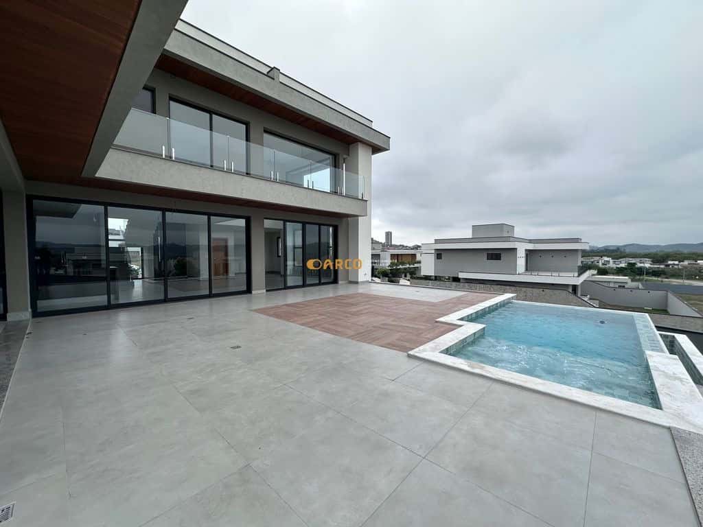 Casa em Condominio com 4 quartos em Urbanova, São José dos Campos — Colinas do Paratehy Urbanova - foto 1 Casa em Condominio com 4 quartos em Urbanova, São José dos Campos — Colinas do Paratehy Urbanova - foto 1