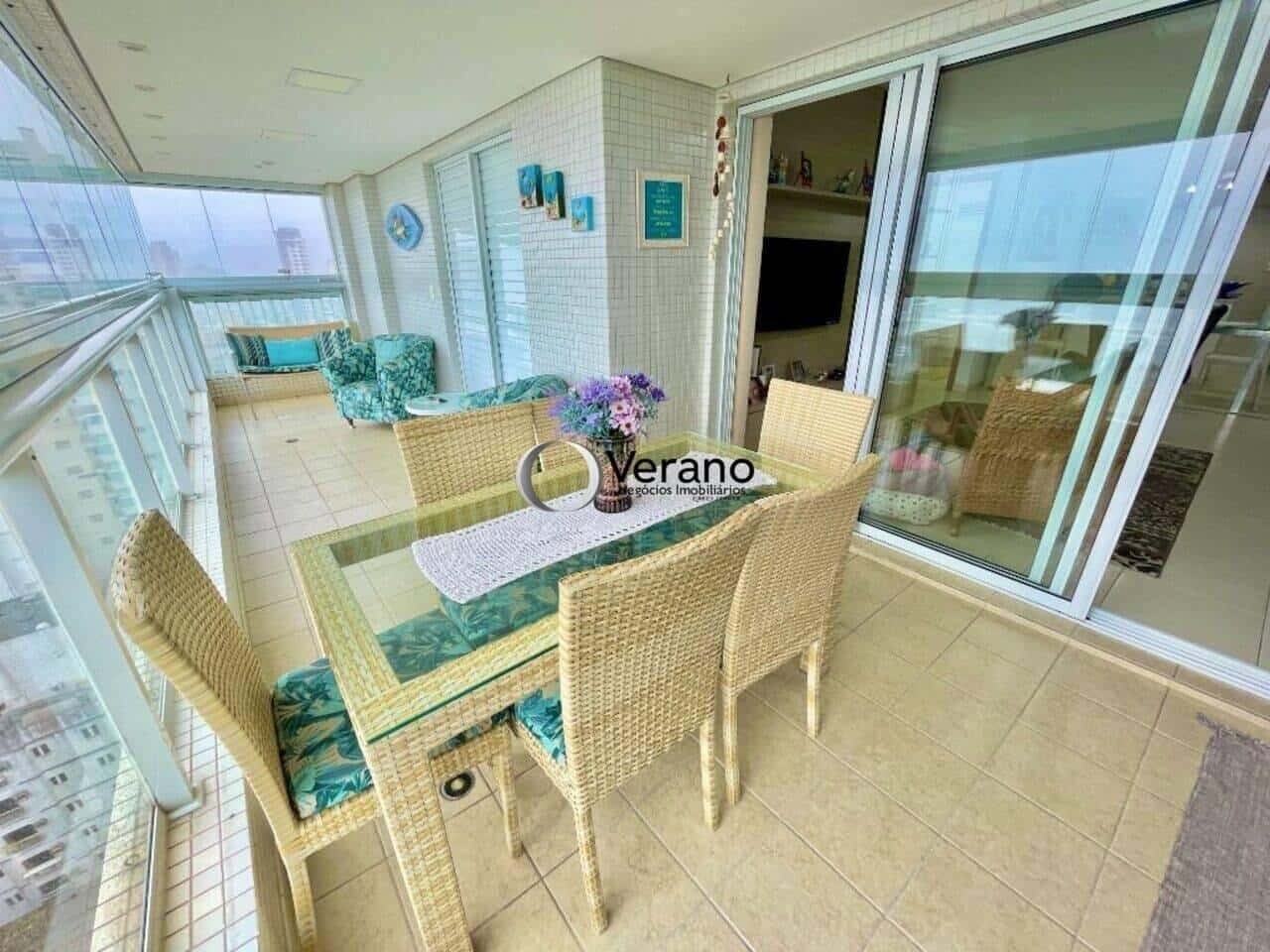 Ocean Front Enseada Varanda gourmet Ocean Front Enseada Varanda gourmet