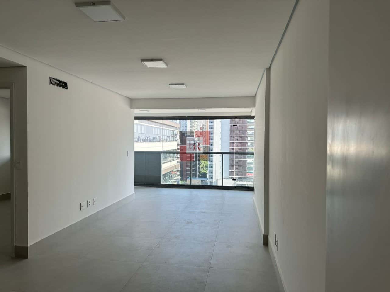 Apartamento com 1 quarto em Moema, São Paulo — Indi 70 - foto 1 Apartamento com 1 quarto em Moema, São Paulo — Indi 70 - foto 1