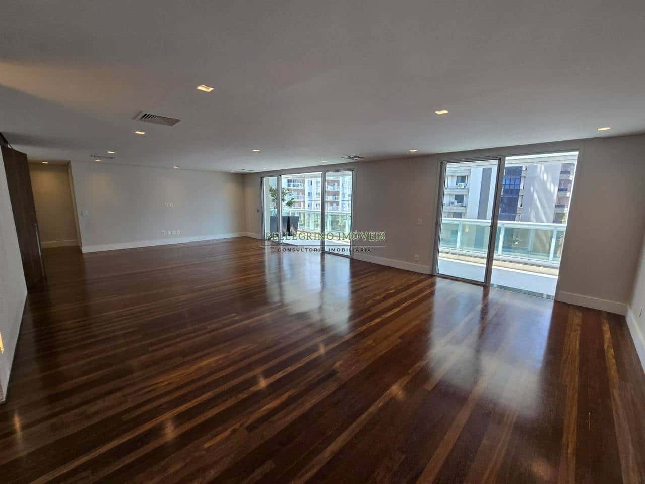 Apartamento com 3 quartos no Itaim Bibi, São Paulo — Cindy e Naomi - foto 1 Apartamento com 3 quartos no Itaim Bibi, São Paulo — Cindy e Naomi - foto 1