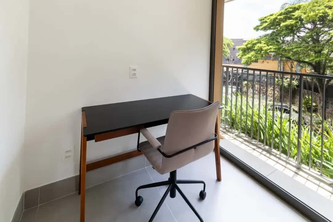 Condomínio Varanda Cidade Jardim Varanda home office Condomínio Varanda Cidade Jardim Varanda home office