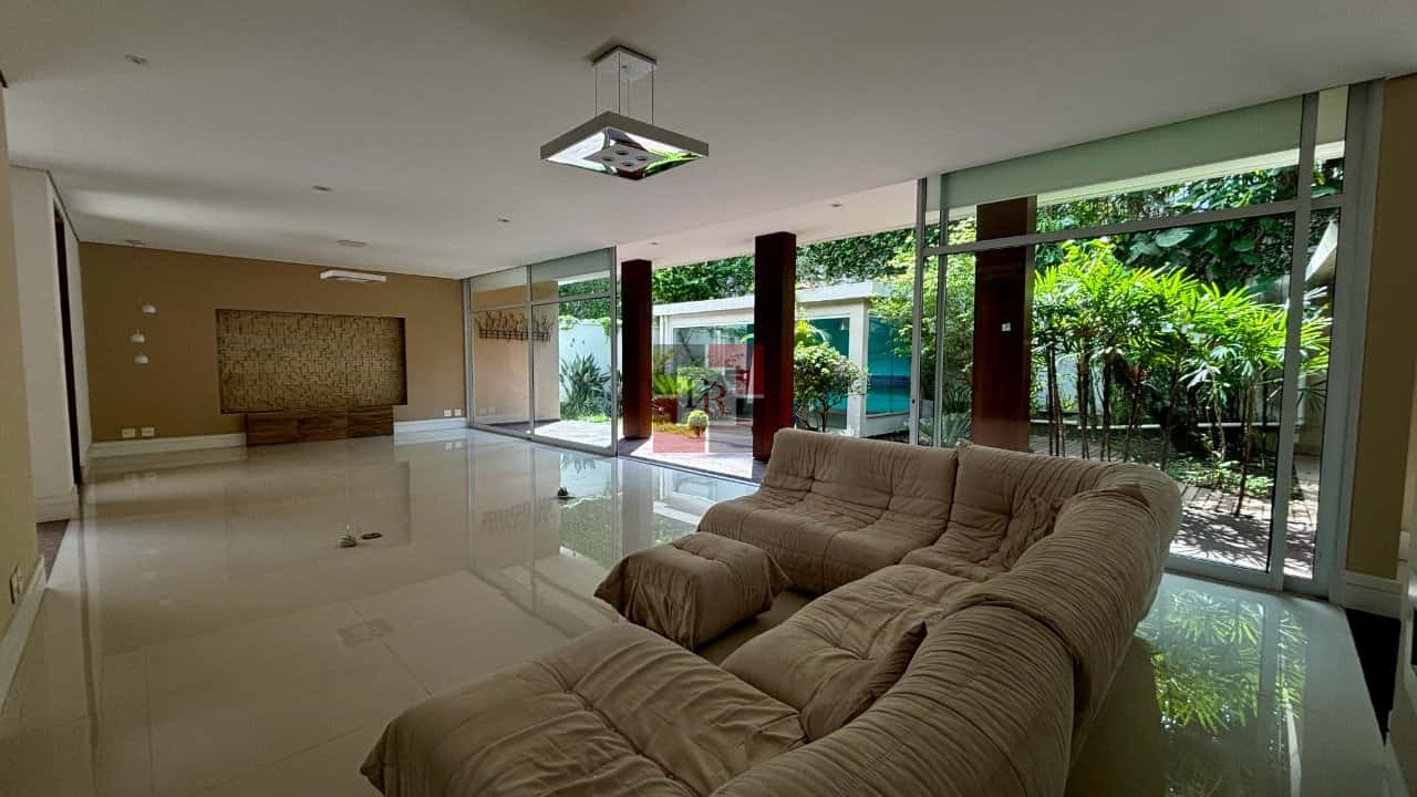 Casa em Condominio com 4 quartos em Jardim Cordeiro, São Paulo — Villa Del Sole - foto 1 Casa em Condominio com 4 quartos em Jardim Cordeiro, São Paulo — Villa Del Sole - foto 1