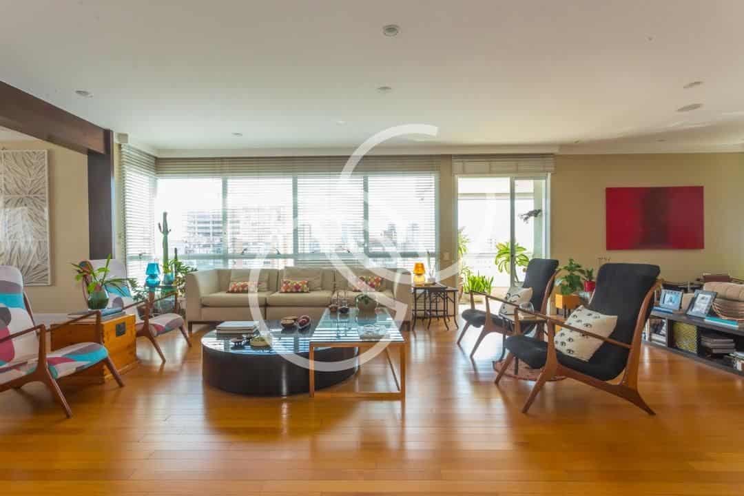 Condomínio Mackintosh - foto de fundo