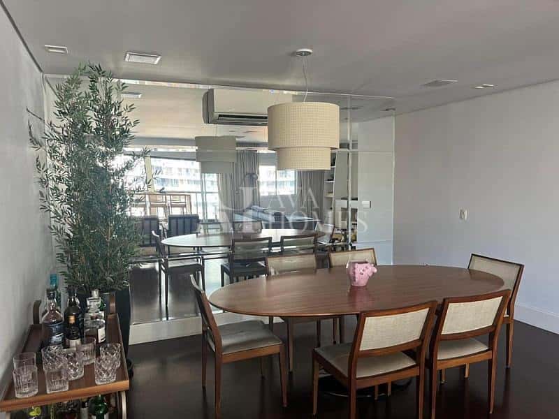 Condomínio Park Village Sala de jantar Condomínio Park Village Sala de jantar