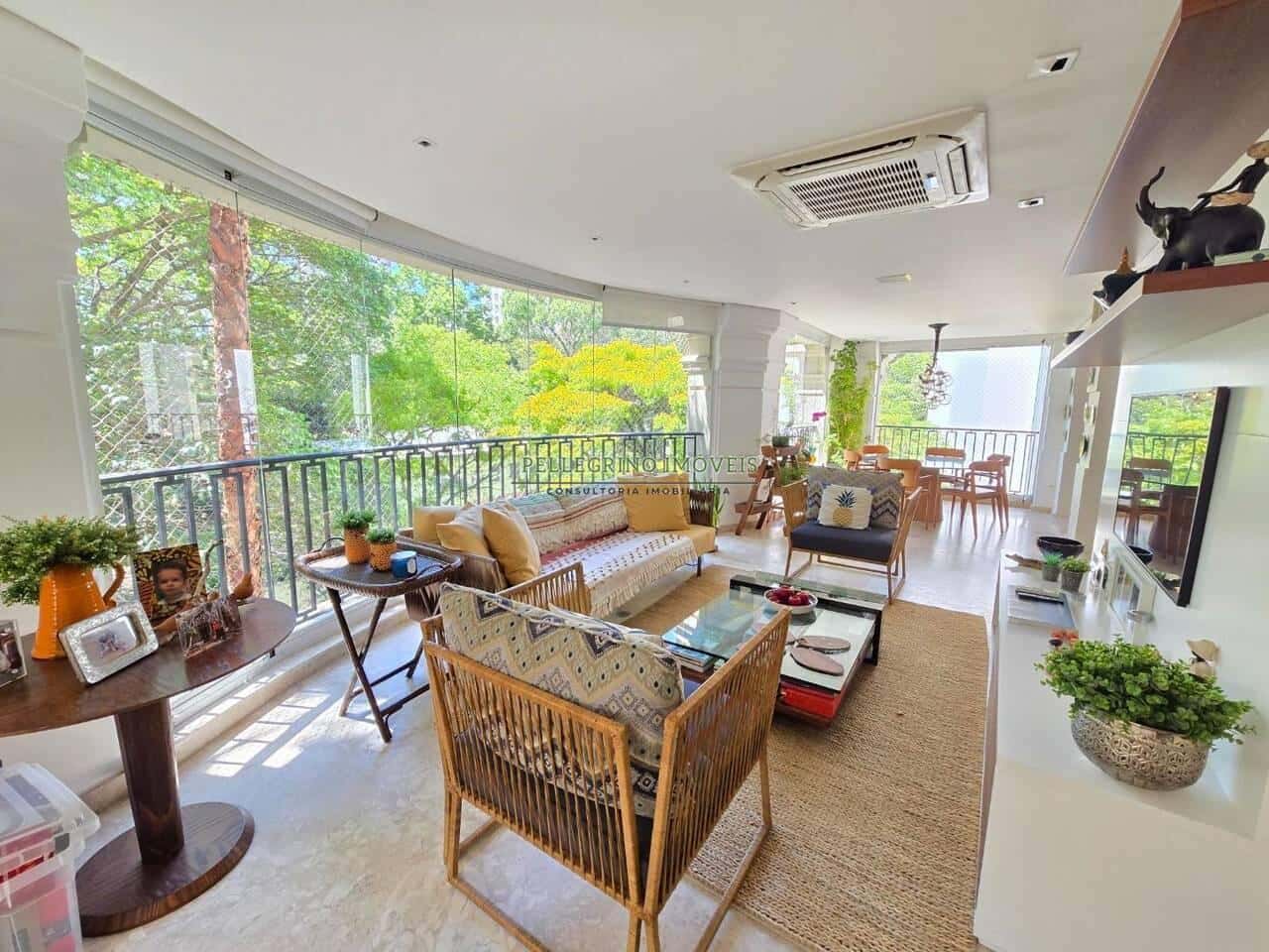 Apartamento com 4 quartos na Vila Nova Conceição, São Paulo — Ritz Vila Nova - foto 1 Apartamento com 4 quartos na Vila Nova Conceição, São Paulo — Ritz Vila Nova - foto 1