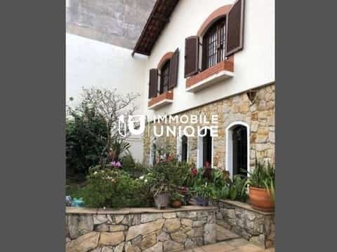 Casas a Venda Na Vila Campestre Casas a Venda Na Vila Campestre Fachada