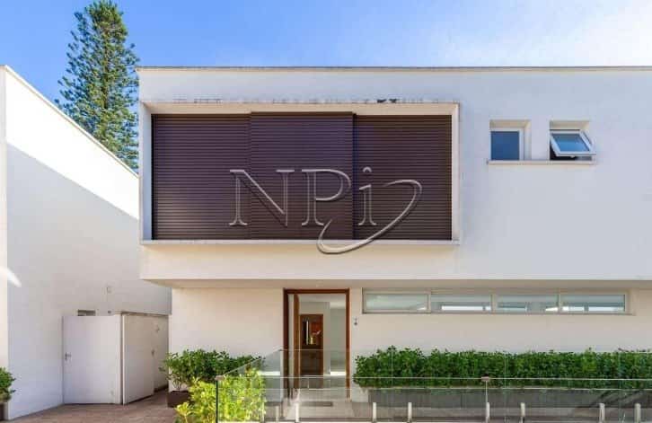 Condomínio Quadrifólio Condomínio Quadrifólio