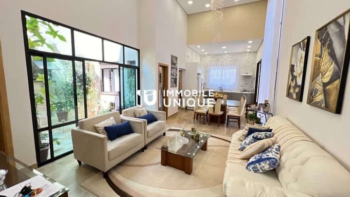 Casa a Venda Jardim Olimpico Casa a Venda Jardim Olimpico Sala de estar