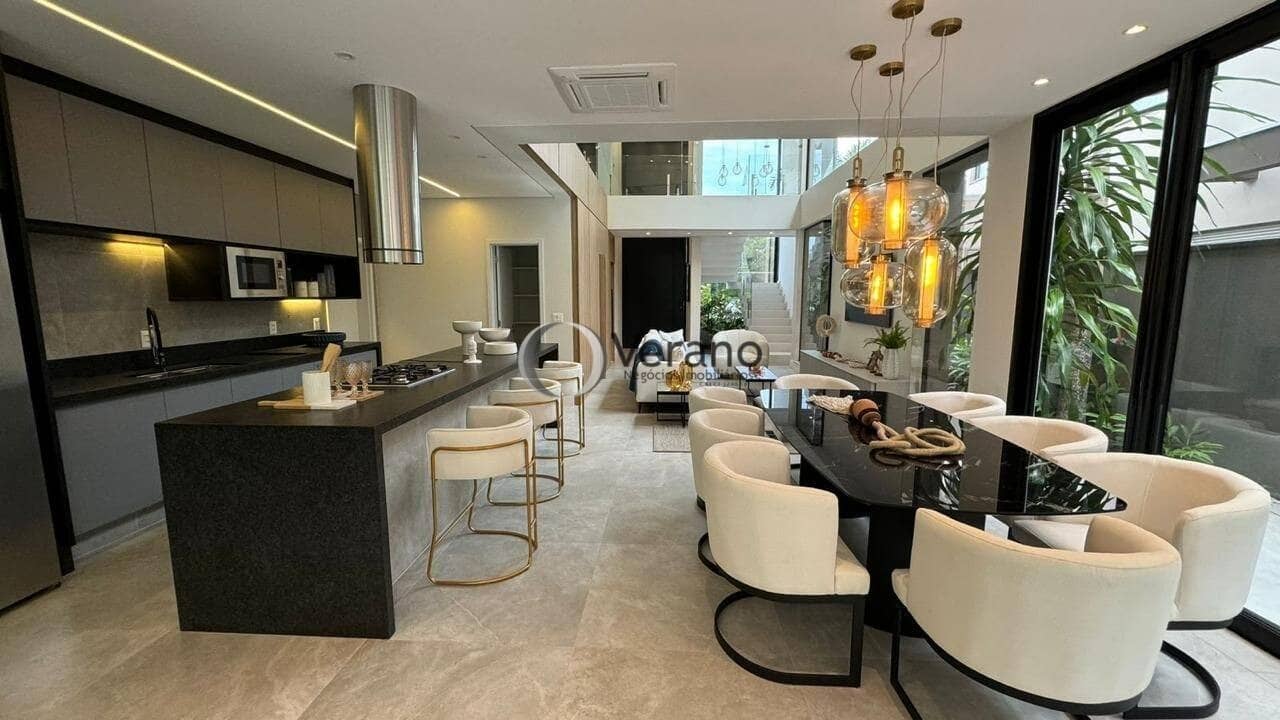 Casa a Venda Riviera de São Lourenço Casa a Venda Riviera de São Lourenço - foto principal