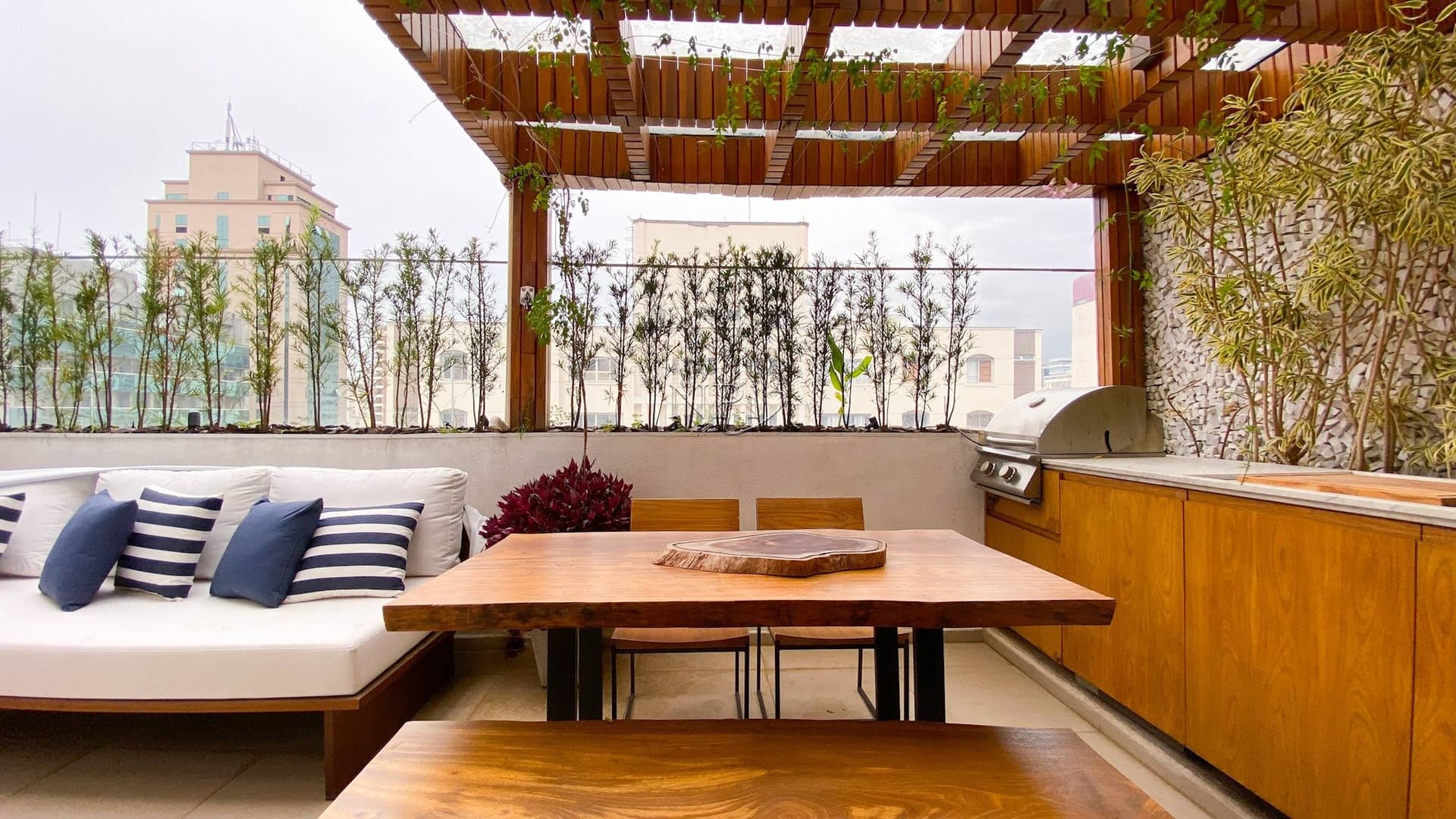 Condomínio Inambui Itaim Condomínio Inambui Itaim - foto principal