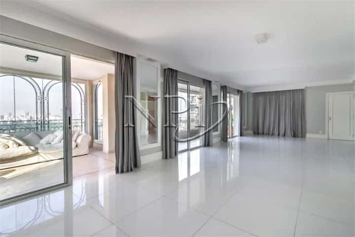 Lindenberg Melo Alves Lindenberg Melo Alves Sala de estar