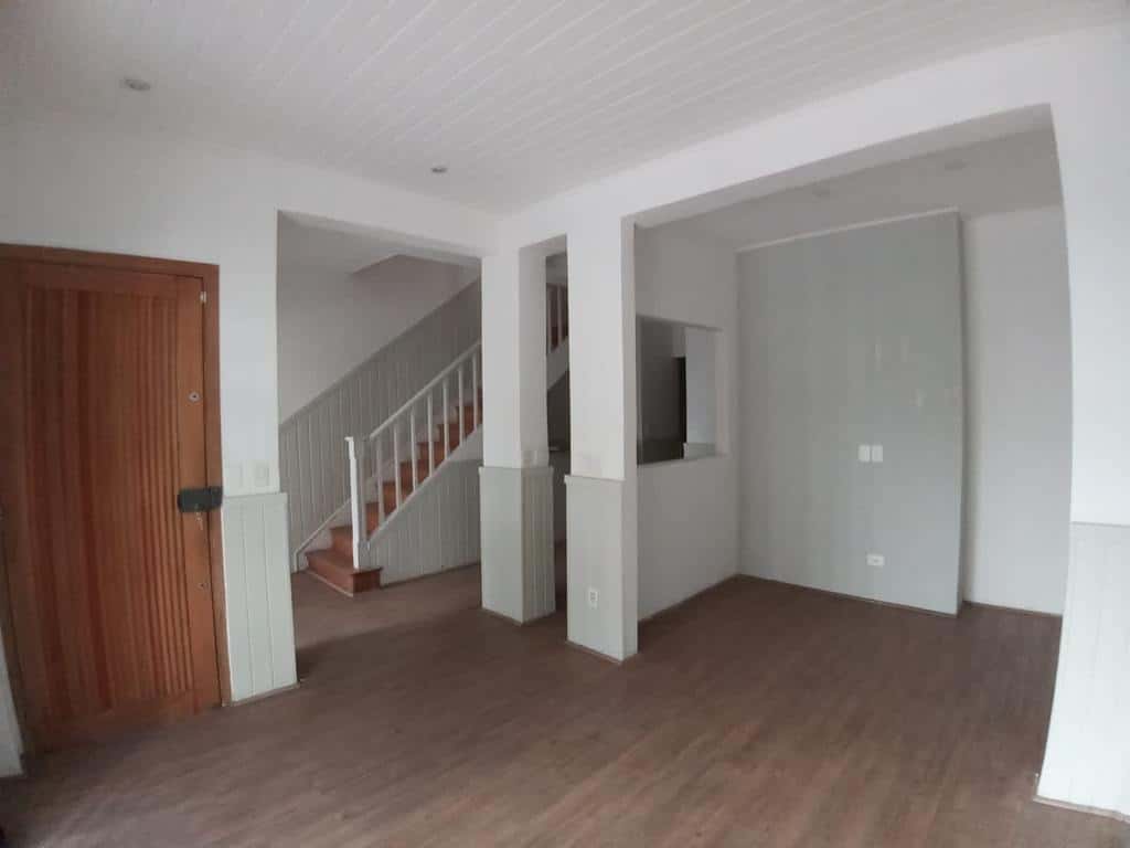 Casa Sobrado Comercial - imagem 5 Casa Sobrado Comercial - imagem 5