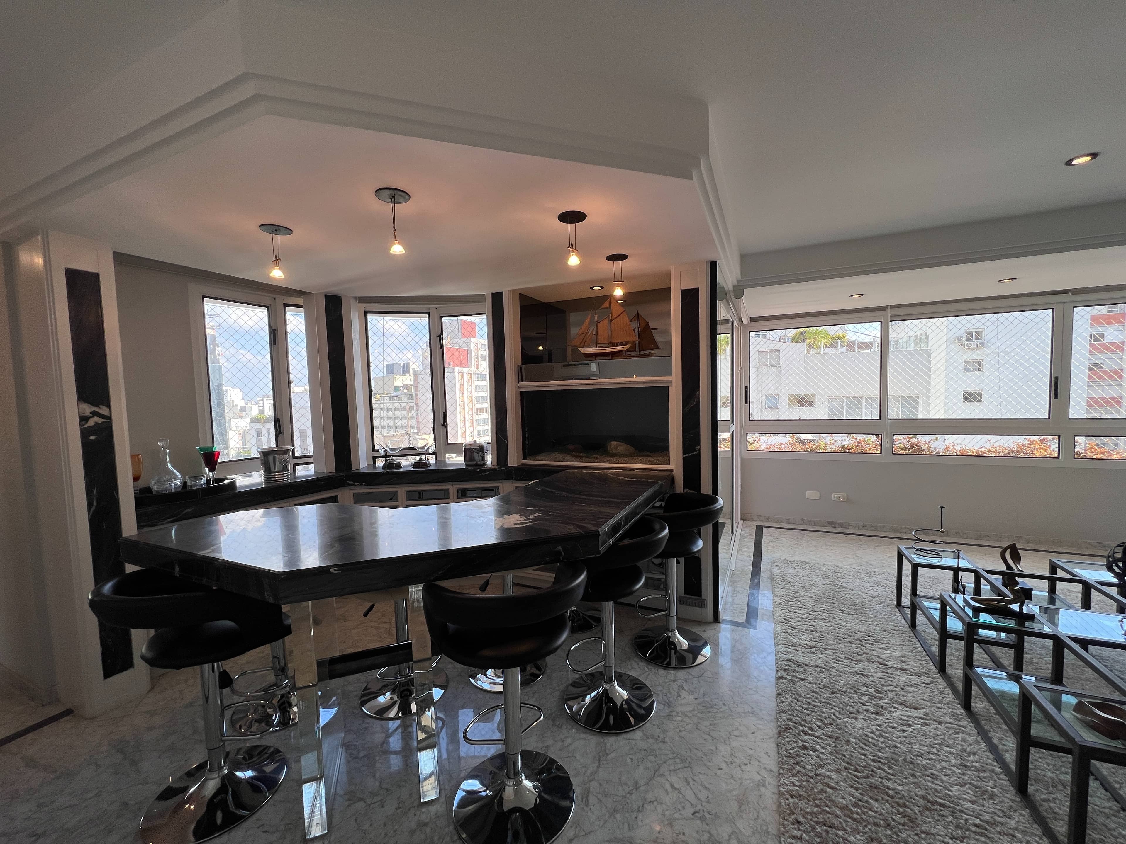 George V George V - foto principal