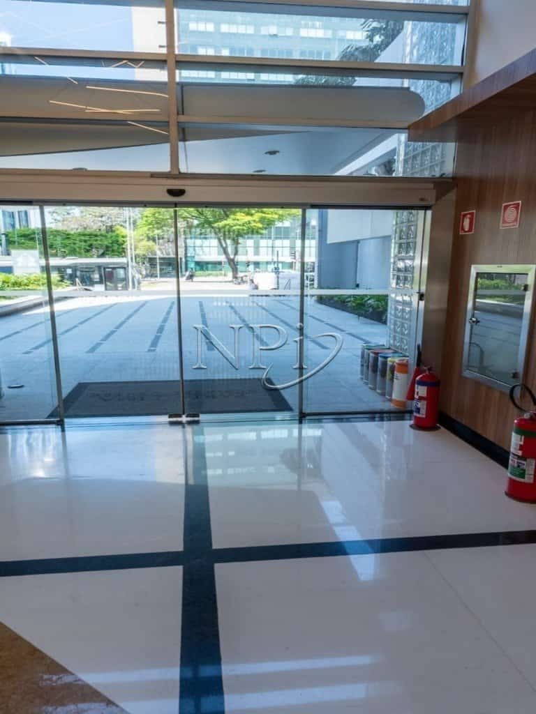 Faria Lima business center Faria Lima business center Faria Lima business center Entrada