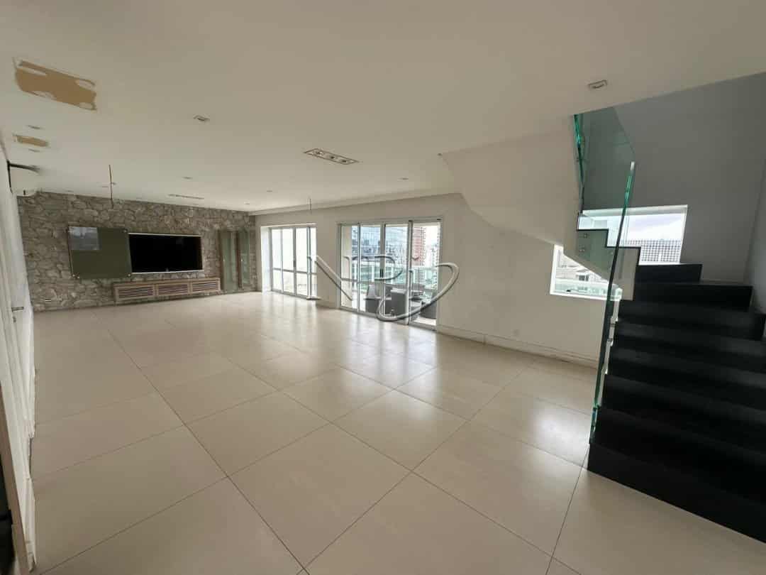 Cobertura No Itaim Bibi Cobertura No Itaim Bibi