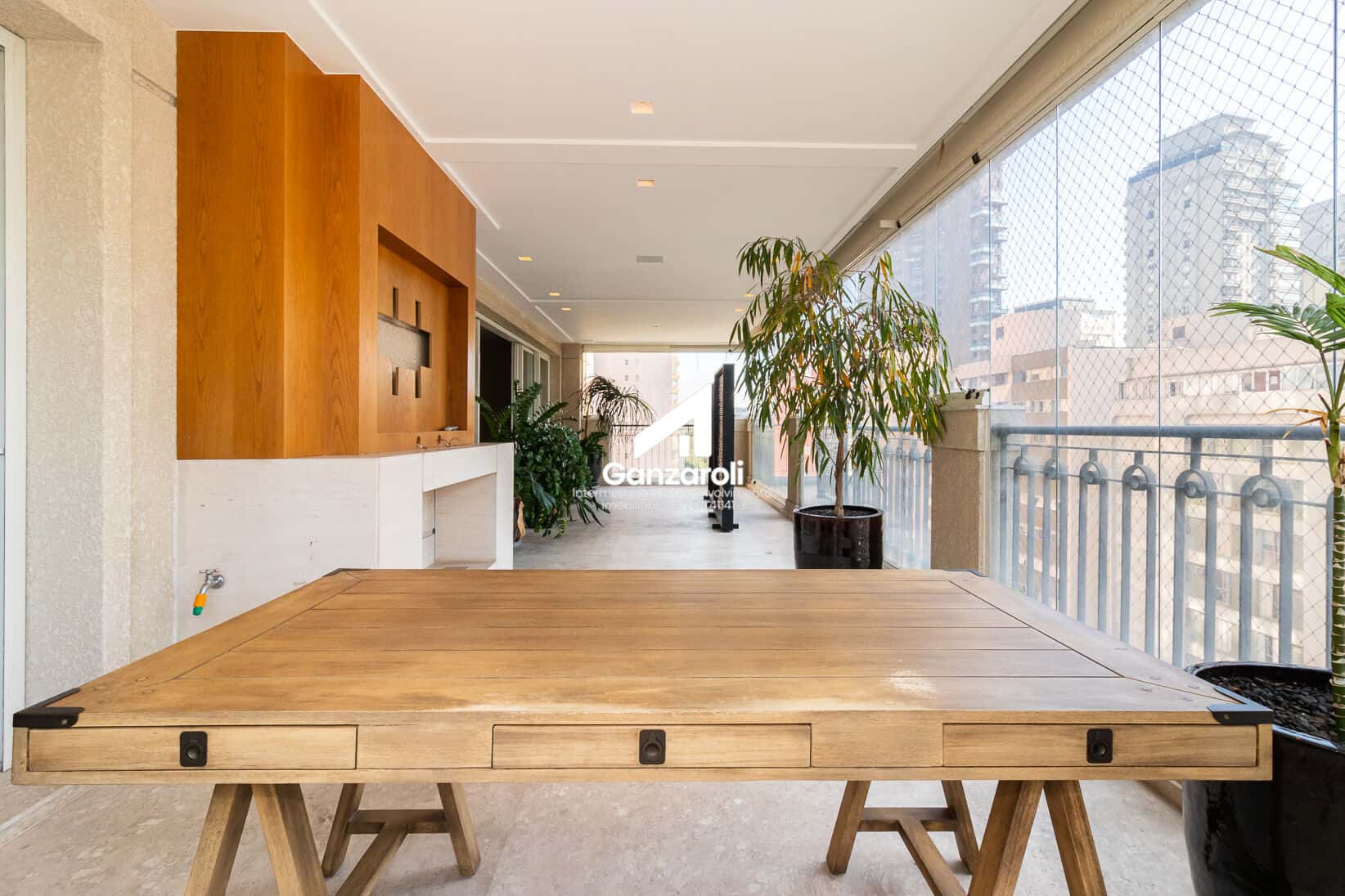 Edifício Palazzo Di Ferrara e Palazzo Di Savoia - imagem 4 Edifício Palazzo Di Ferrara e Palazzo Di Savoia - imagem 4